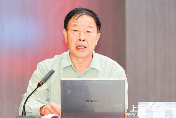 讲国歌背后故事 燃青春报国之志——军休干部进校园进行红色宣讲